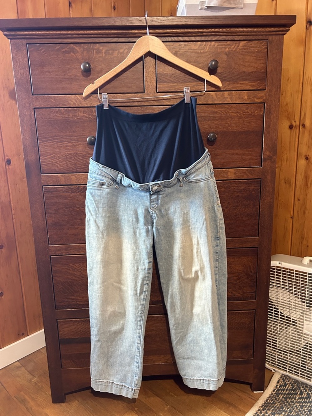 Seraphine Light Wash Boyfriend Maternity Jeans with Black Panel